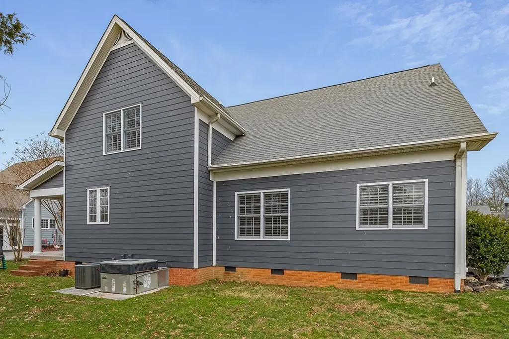 1371 Derby Cookeville TN 38501