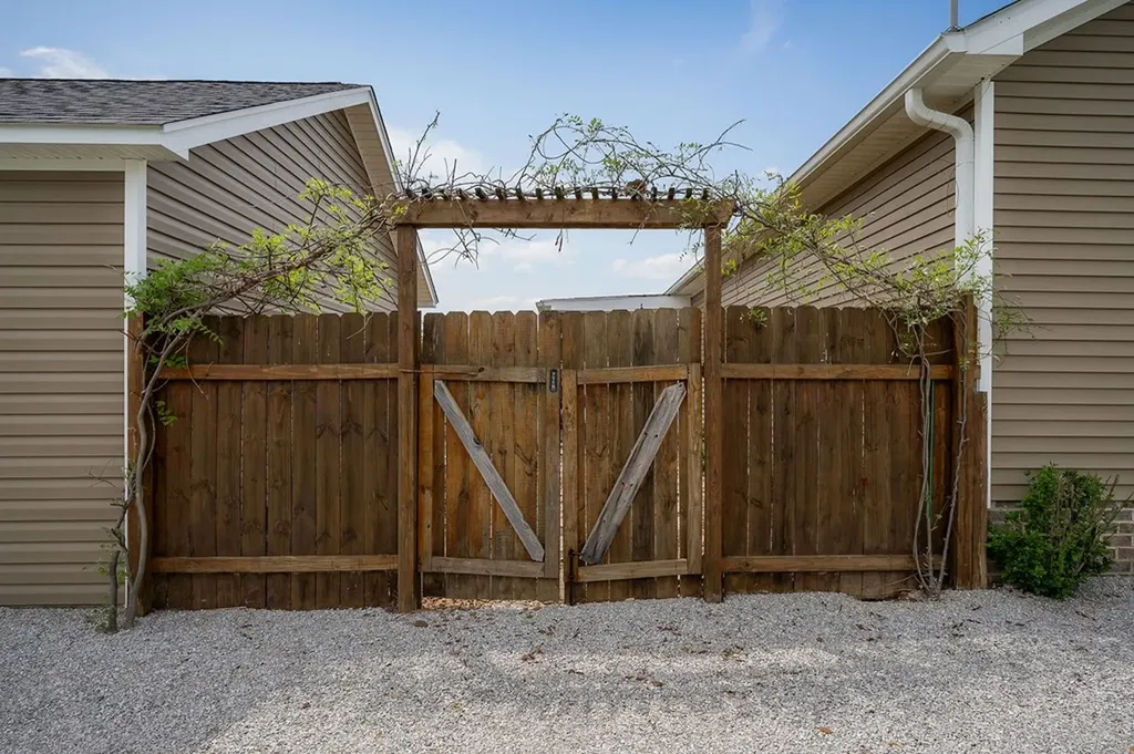 155 Jayne Stone Field Drive Rickman TN 38580