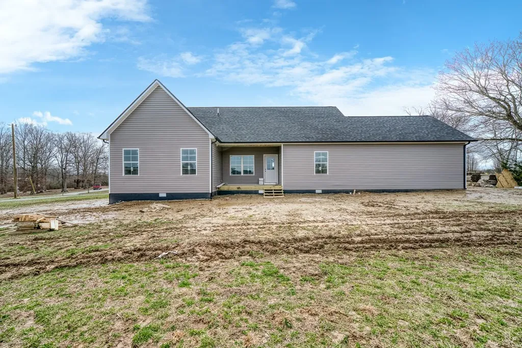 2537 Wildcat Road Sparta TN 38583