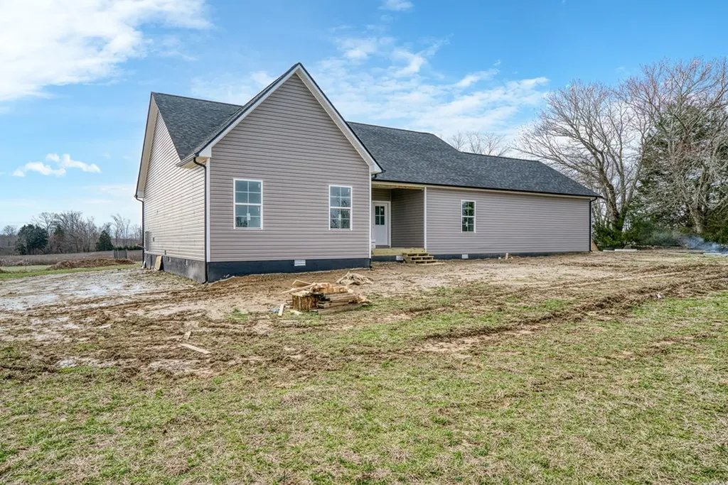 2537 Wildcat Road Sparta TN 38583