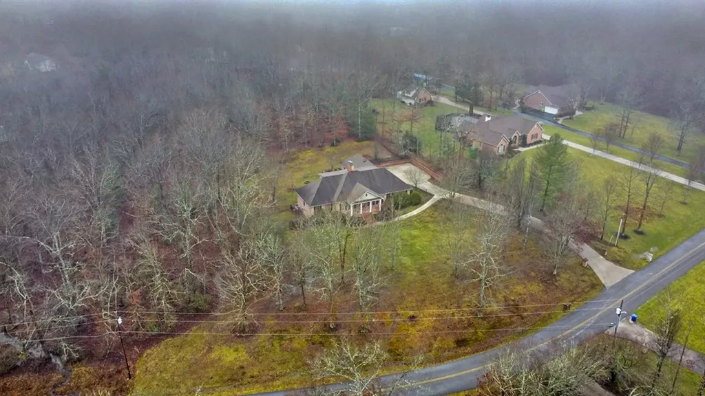 499 Laurel Circle Crossville TN 38555