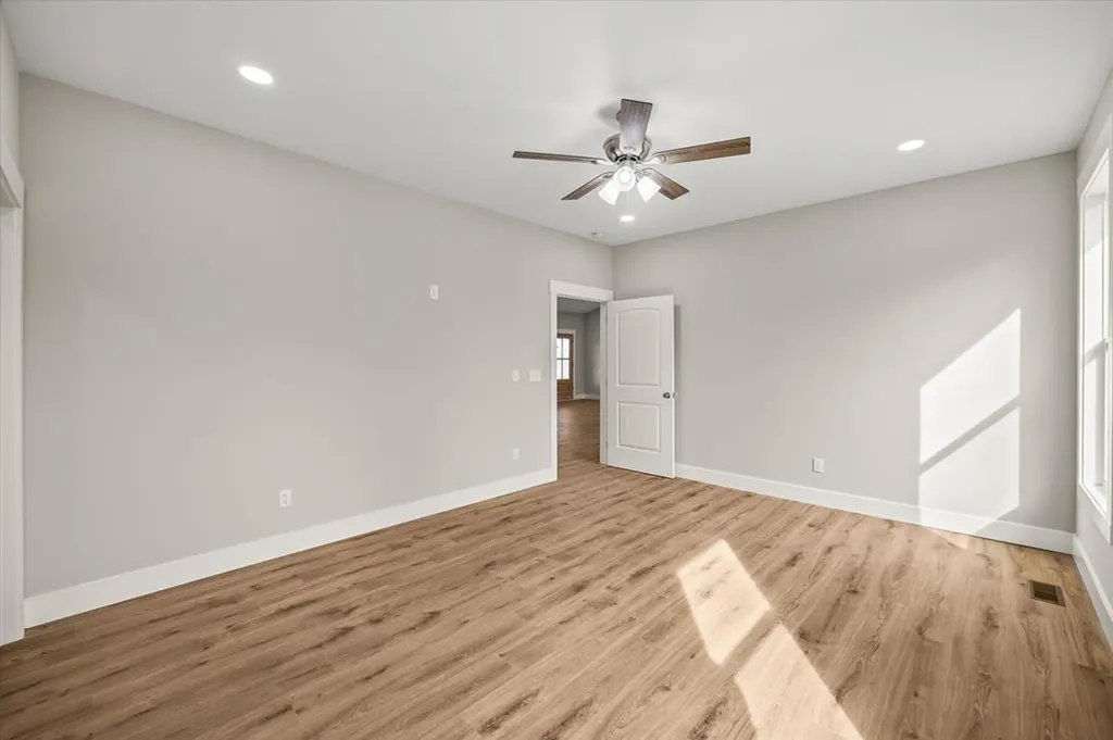 1960 Bear Creek Point Cookeville TN 38506