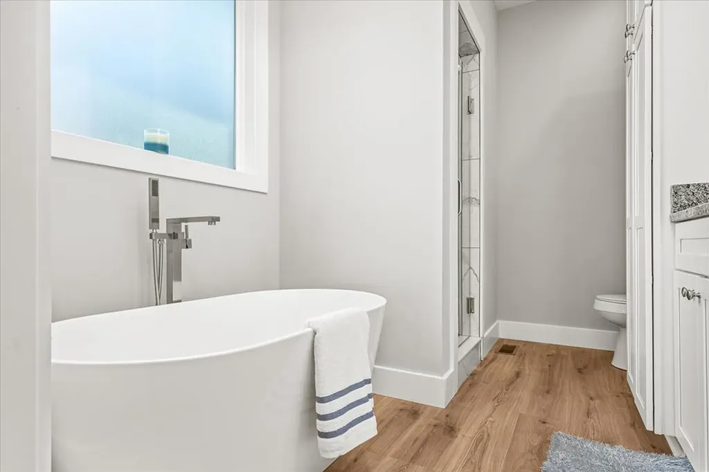 1960 Bear Creek Point Cookeville TN 38506