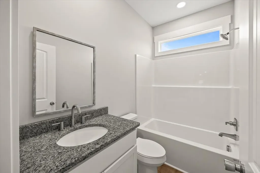 1960 Bear Creek Point Cookeville TN 38506