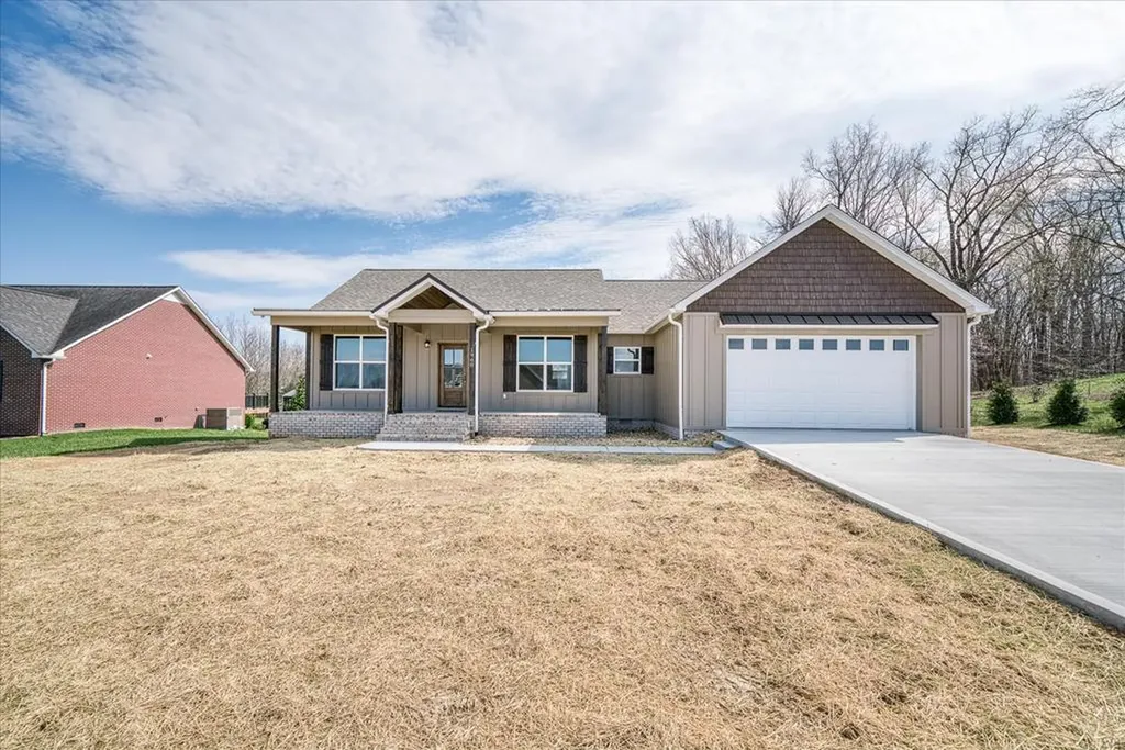 1960 Bear Creek Point Cookeville TN 38506