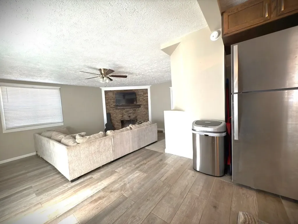 173 School Mountain Road Livingston TN 38570