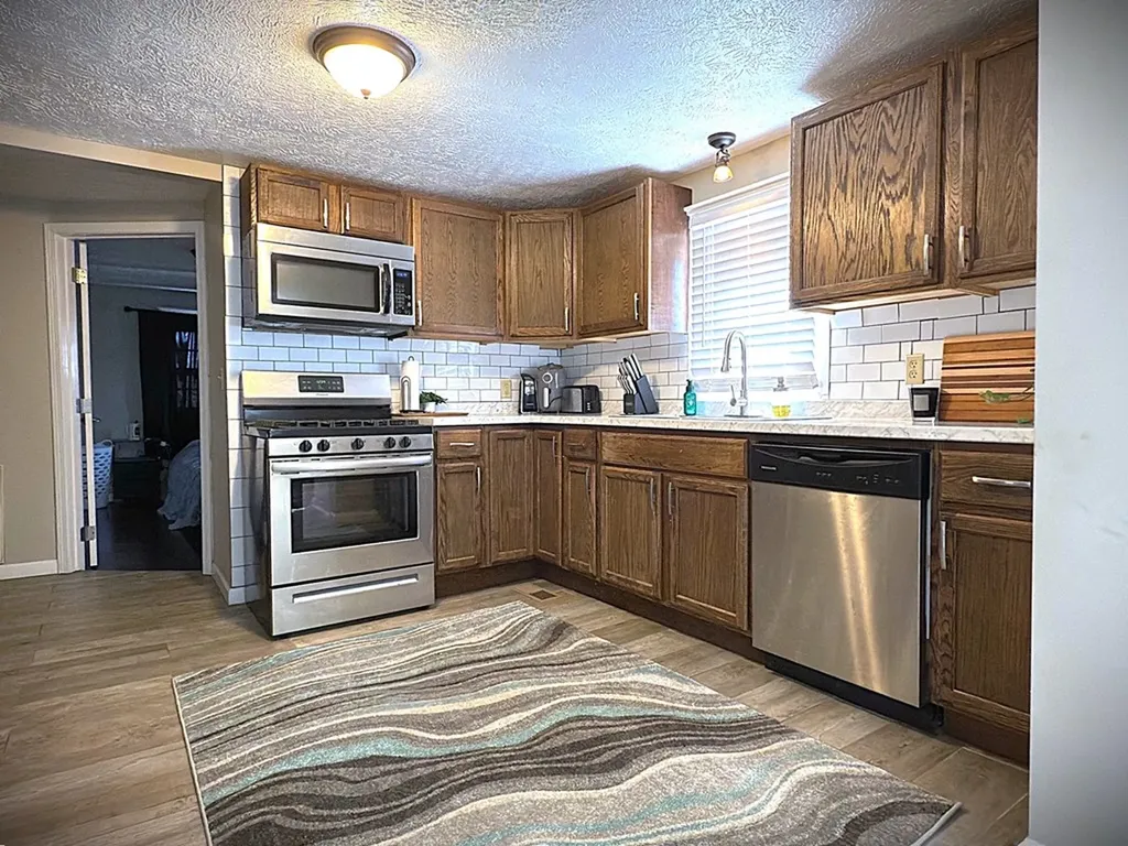 173 School Mountain Road Livingston TN 38570