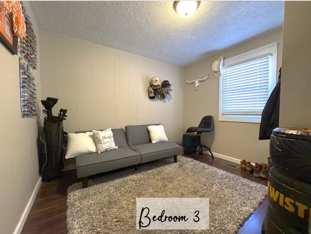 173 School Mountain Road Livingston TN 38570