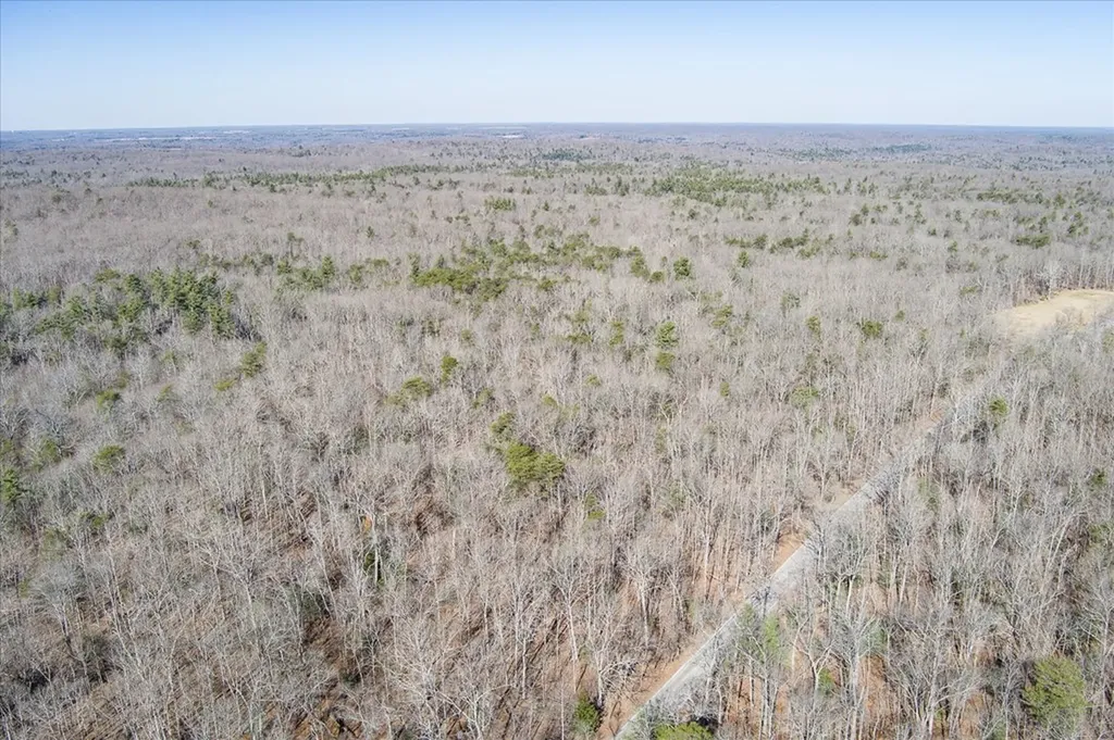 658AC Peavine Firetower Road Crossville TN 38571