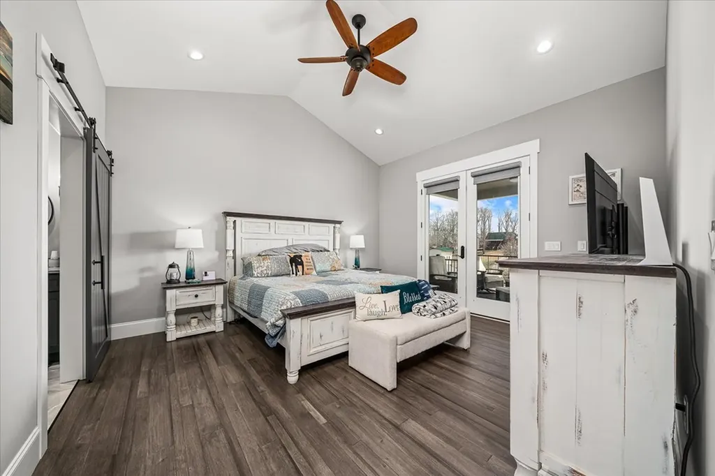 380 Mandarin Drive Spring City TN 37381