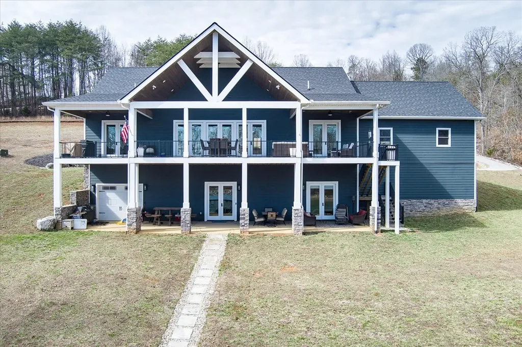 380 Mandarin Drive Spring City TN 37381