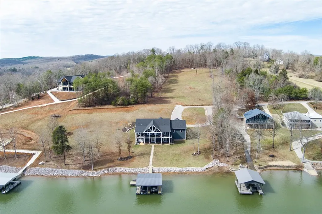 380 Mandarin Drive Spring City TN 37381