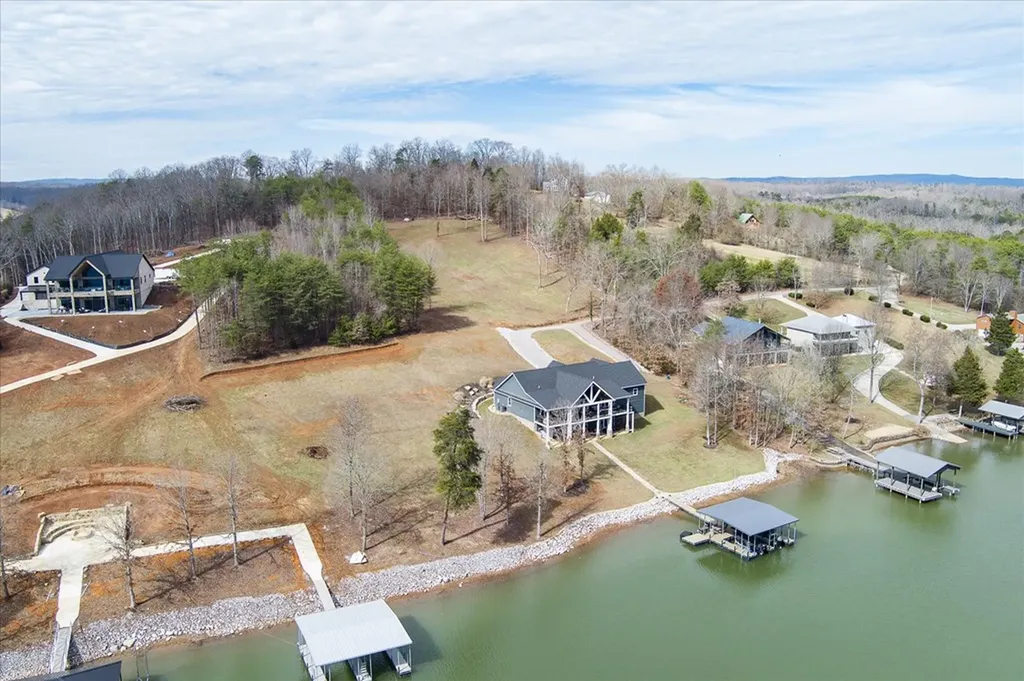 380 Mandarin Drive Spring City TN 37381