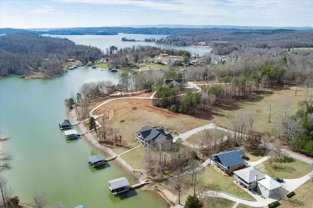 380 Mandarin Drive Spring City TN 37381