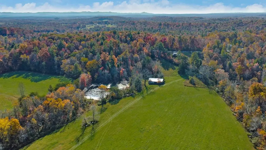 3567 Mount Helen Road Allardt TN 38504