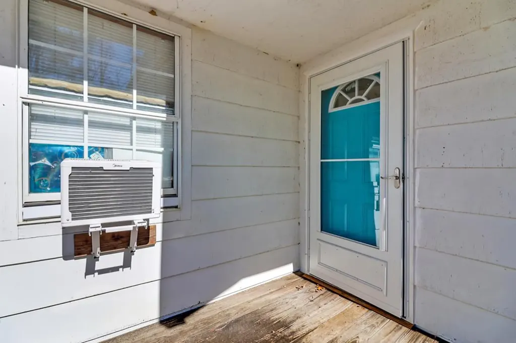 3567 Mount Helen Road Allardt TN 38504