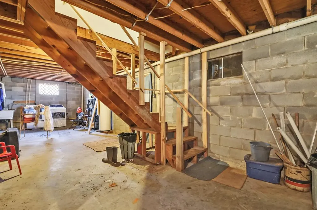 3567 Mount Helen Road Allardt TN 38504