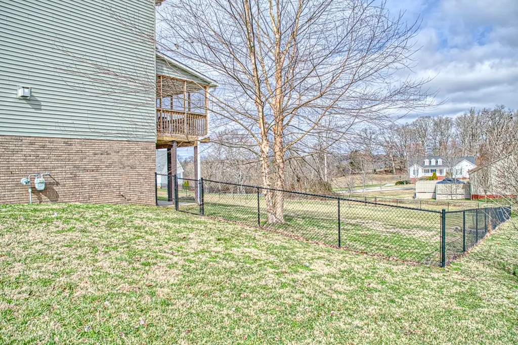 4013 Charlton Square Cookeville TN 38501