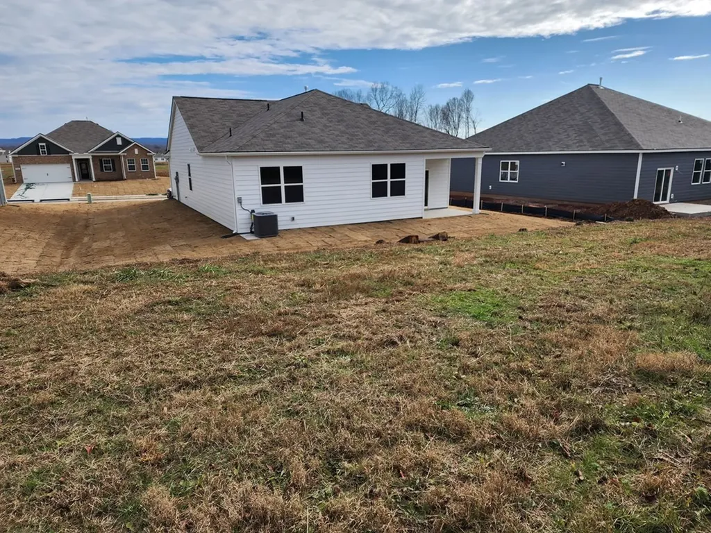 5447 SW Briley Lane Cookeville TN 38506