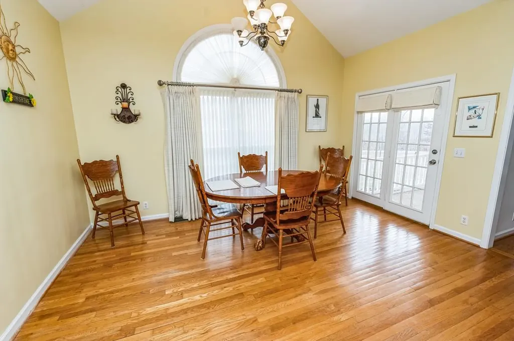 830 Town Branch Road Charlotte TN 37036