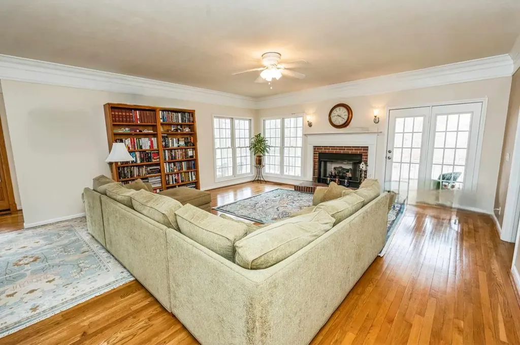 830 Town Branch Road Charlotte TN 37036