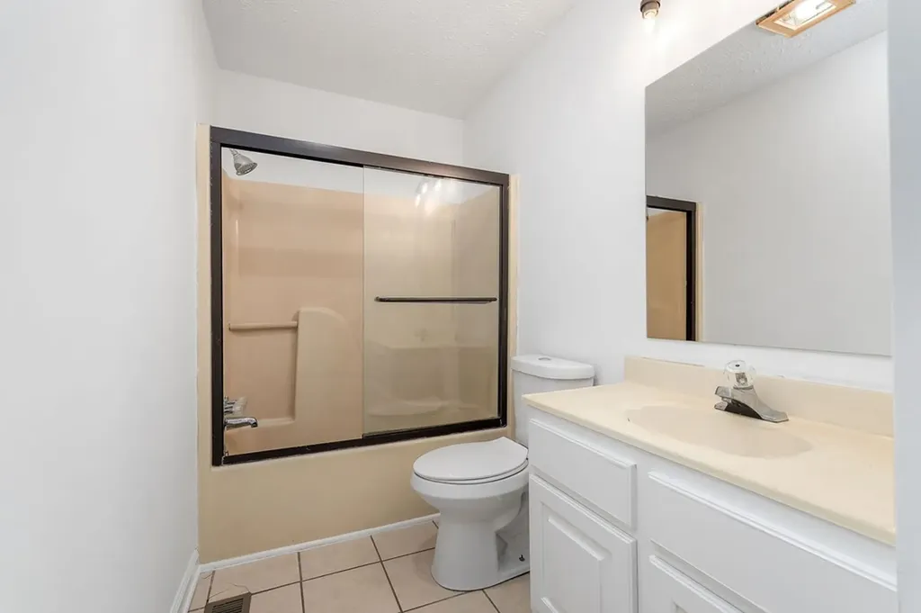 1413 Poss Road Smithville TN 37166