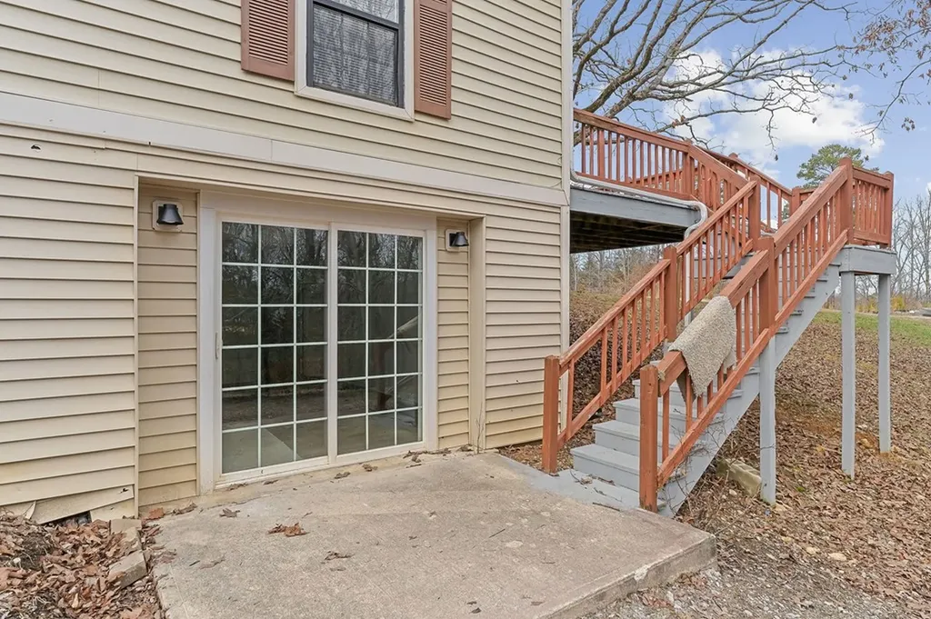 1413 Poss Road Smithville TN 37166