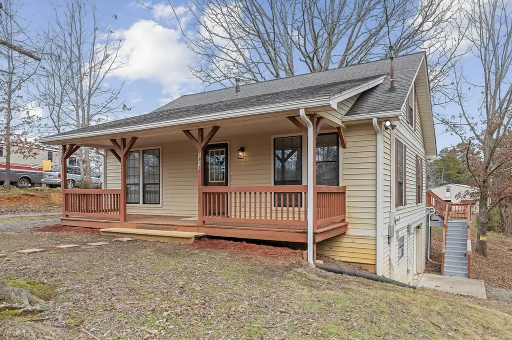 1413 Poss Road Smithville TN 37166