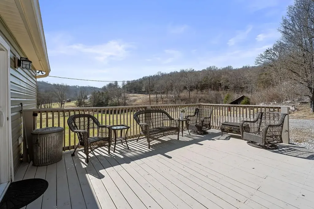 911 Anderson Road Liberty TN 37095