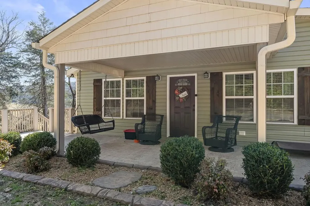 911 Anderson Road Liberty TN 37095