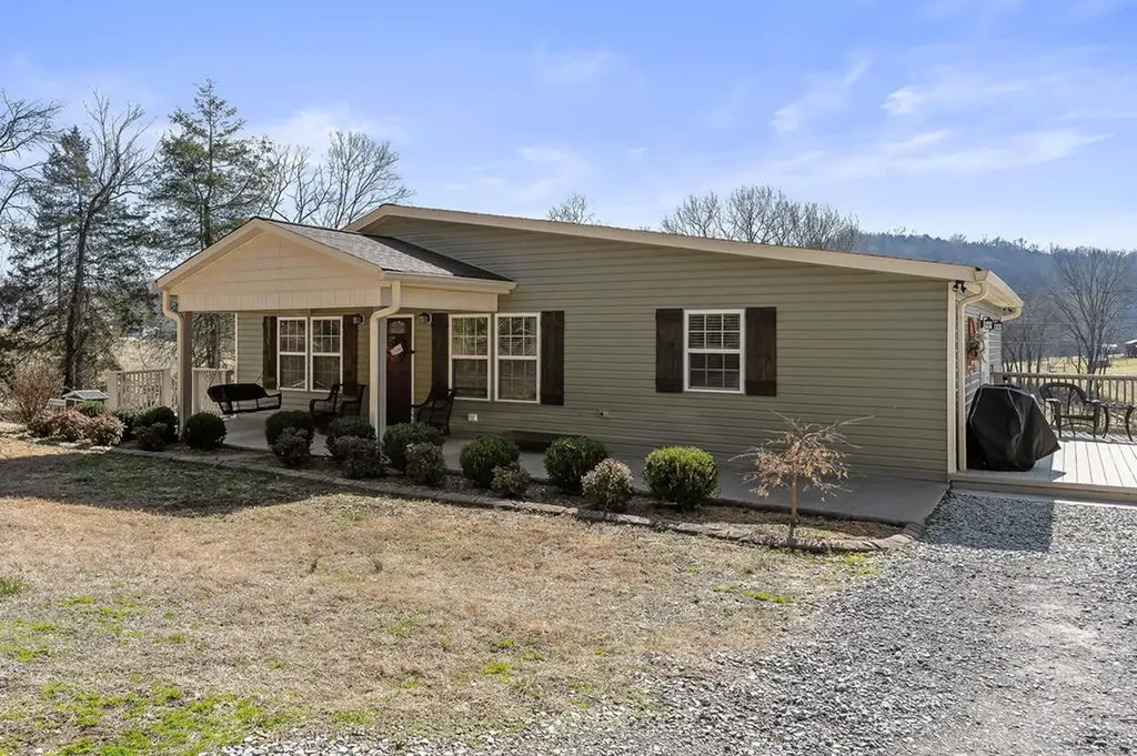 911 Anderson Road Liberty TN 37095