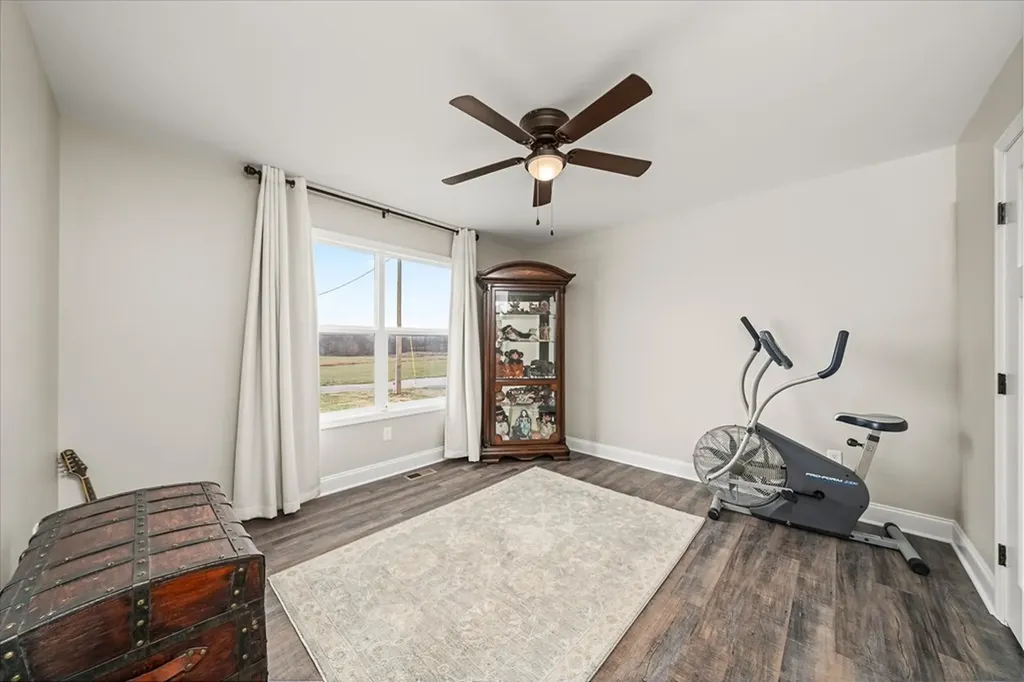 284 Harleys Ridge Sparta TN 38583