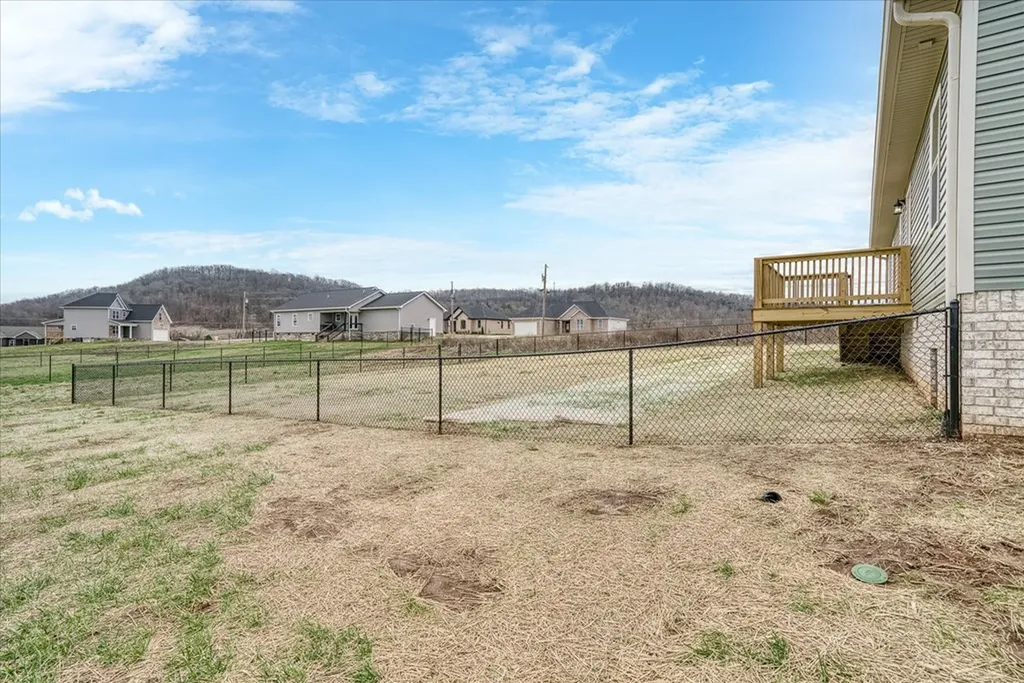 284 Harleys Ridge Sparta TN 38583