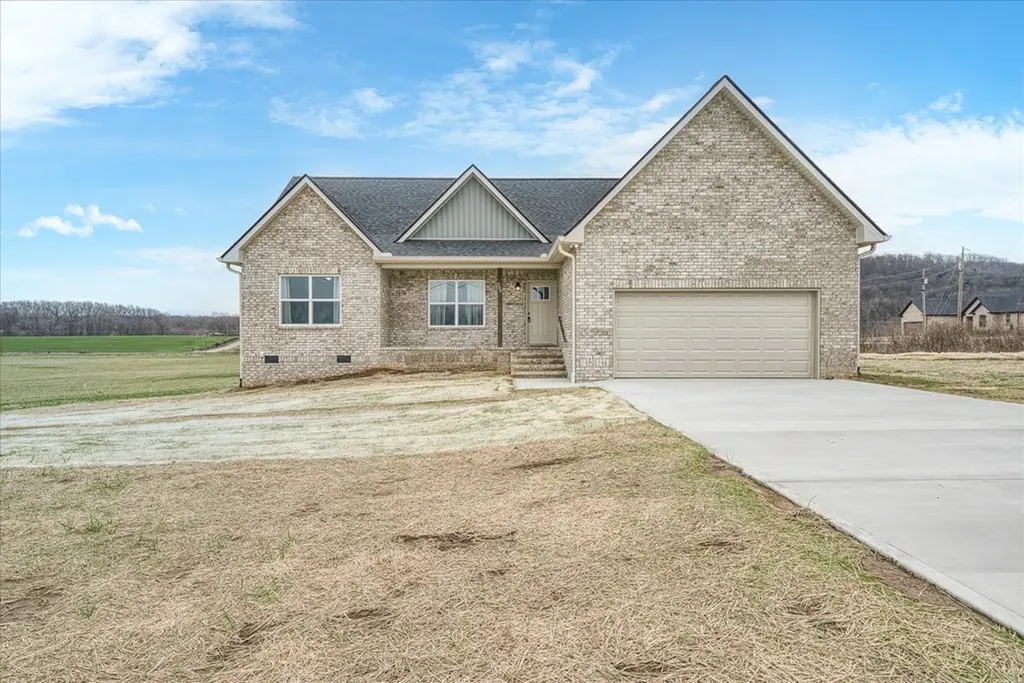 284 Harleys Ridge Sparta TN 38583