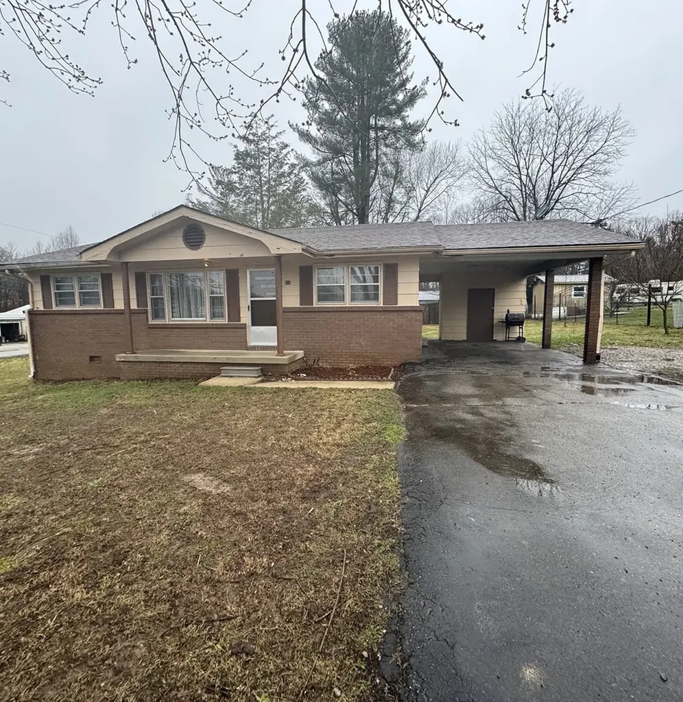 928 Mcghee Road Jamestown TN 38556