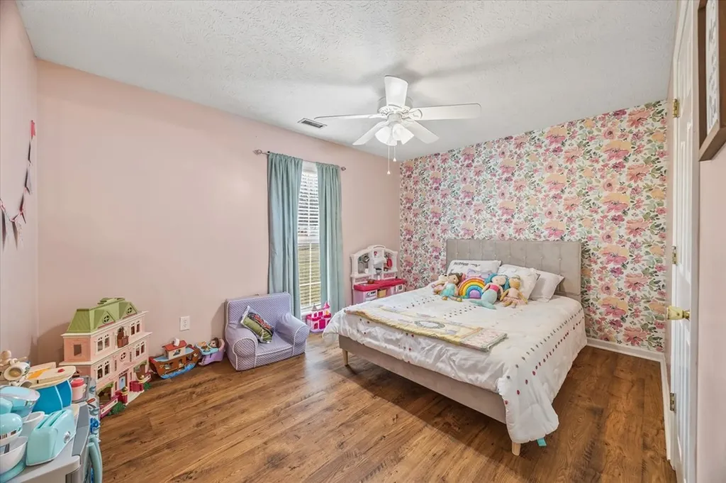 3520 Pointe Cove Circle Cookeville TN 38506