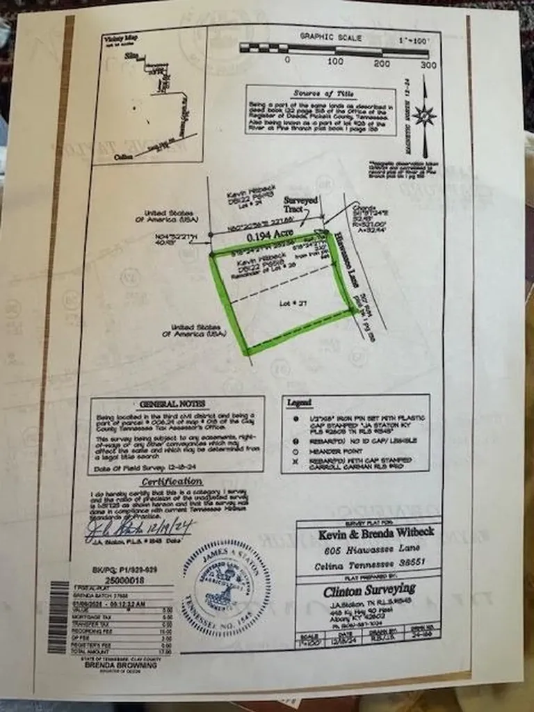 27 & 28 Hiawassee Lane Celina TN 38551