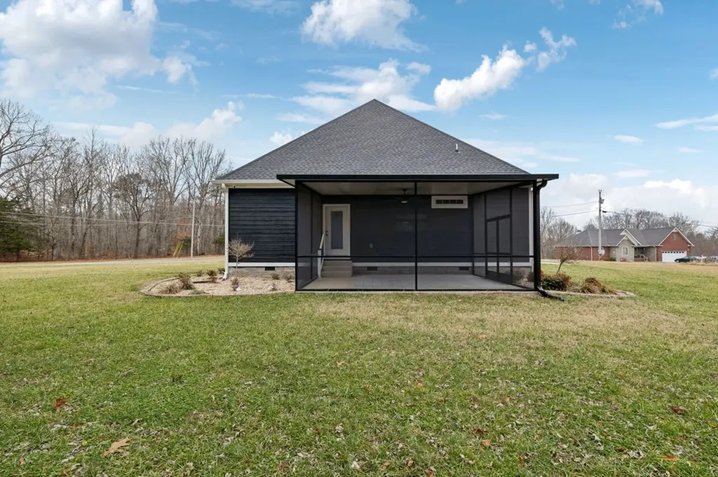 116 Lakewood Circle Smithville TN 37166