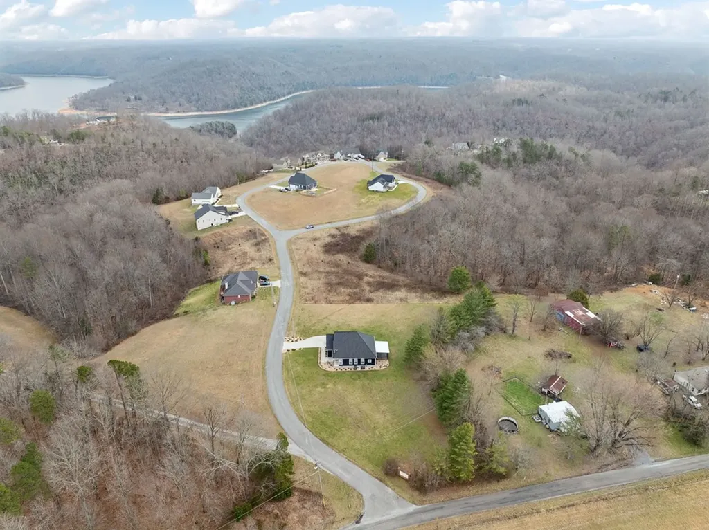 116 Lakewood Circle Smithville TN 37166