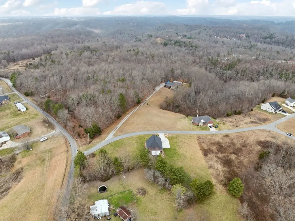116 Lakewood Circle Smithville TN 37166