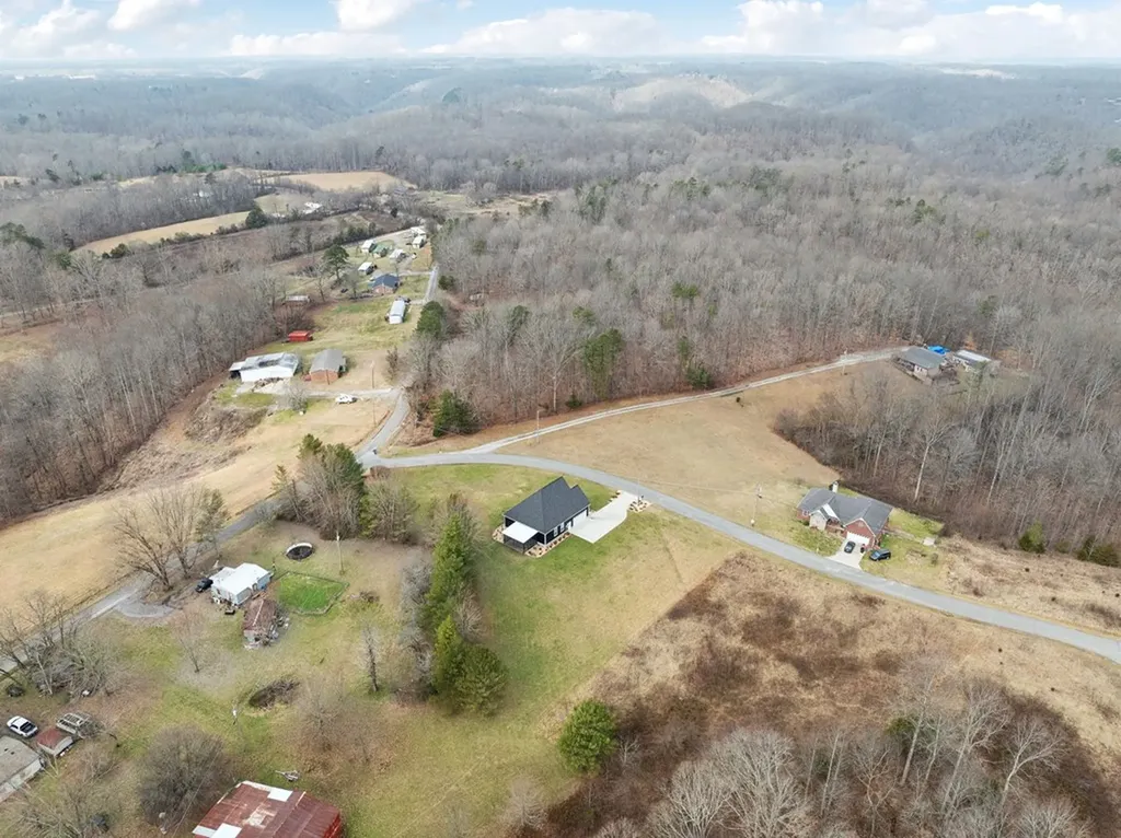 116 Lakewood Circle Smithville TN 37166