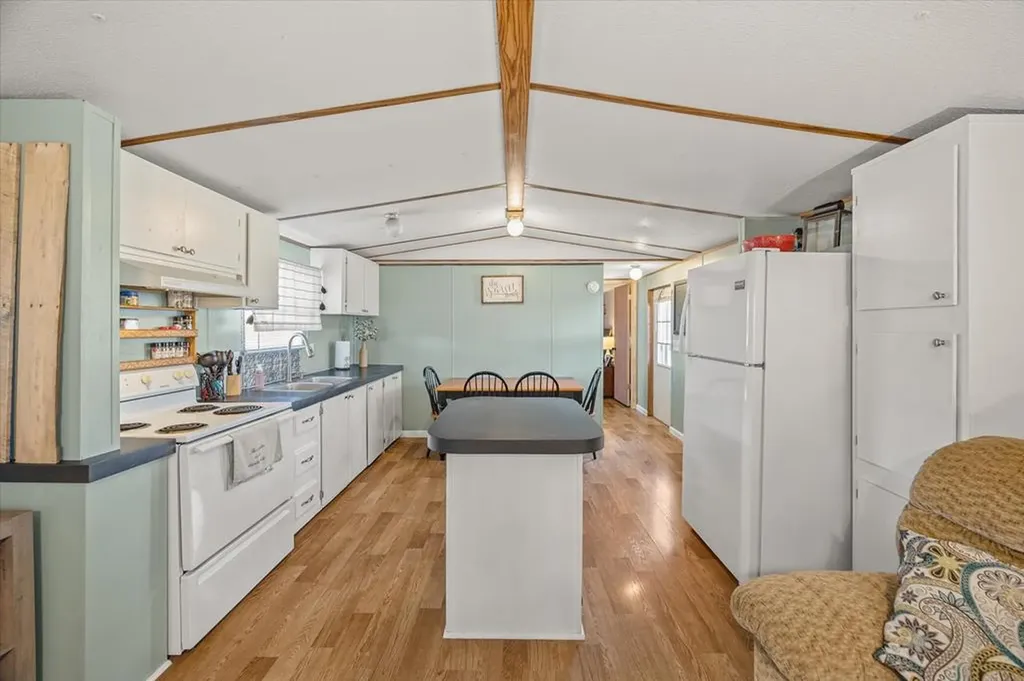 3570 Jamestown Highway Alpine TN 38543