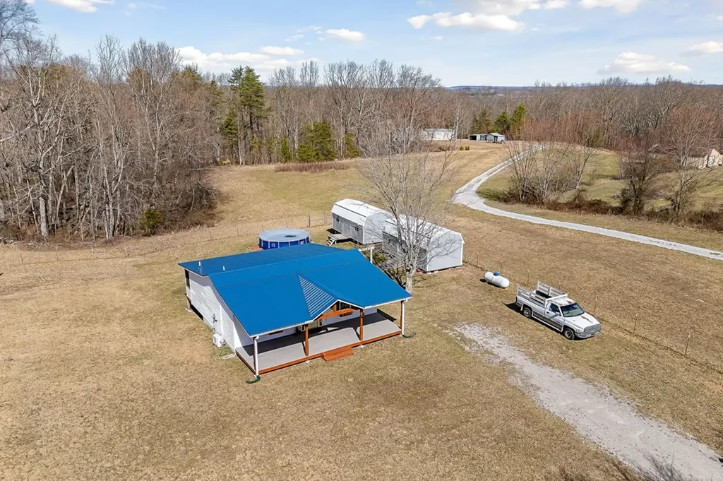 9443 Griffith Road Pikeville TN 37367