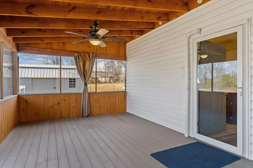 9443 Griffith Road Pikeville TN 37367