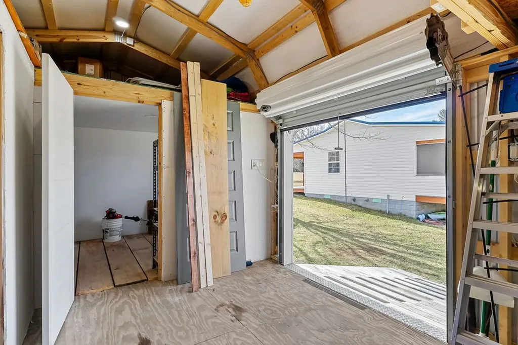 9443 Griffith Road Pikeville TN 37367