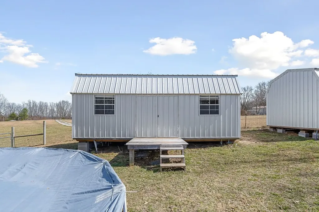 9443 Griffith Road Pikeville TN 37367