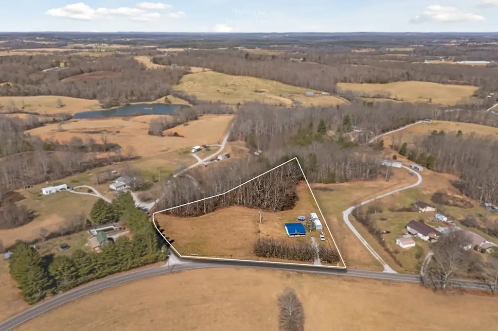 9443 Griffith Road Pikeville TN 37367