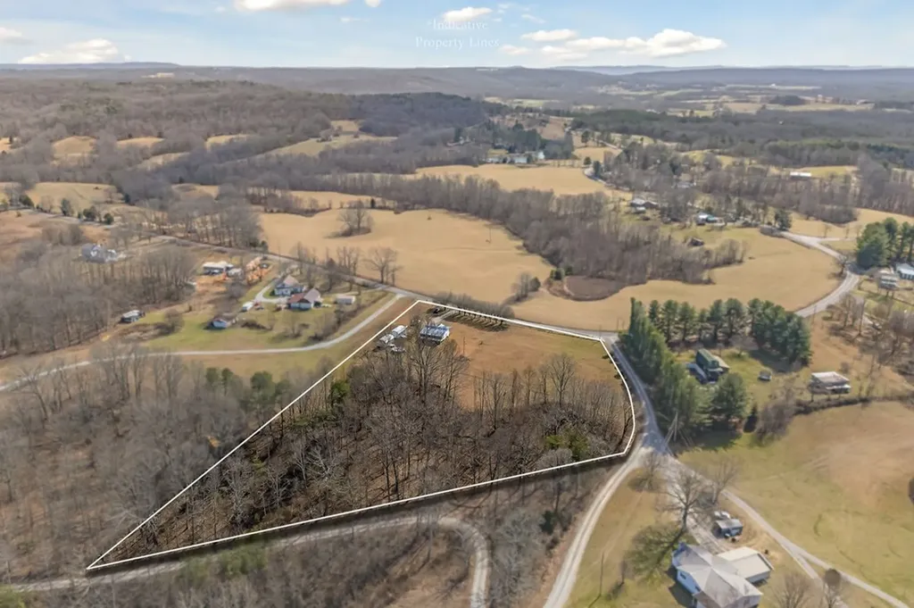 9443 Griffith Road Pikeville TN 37367