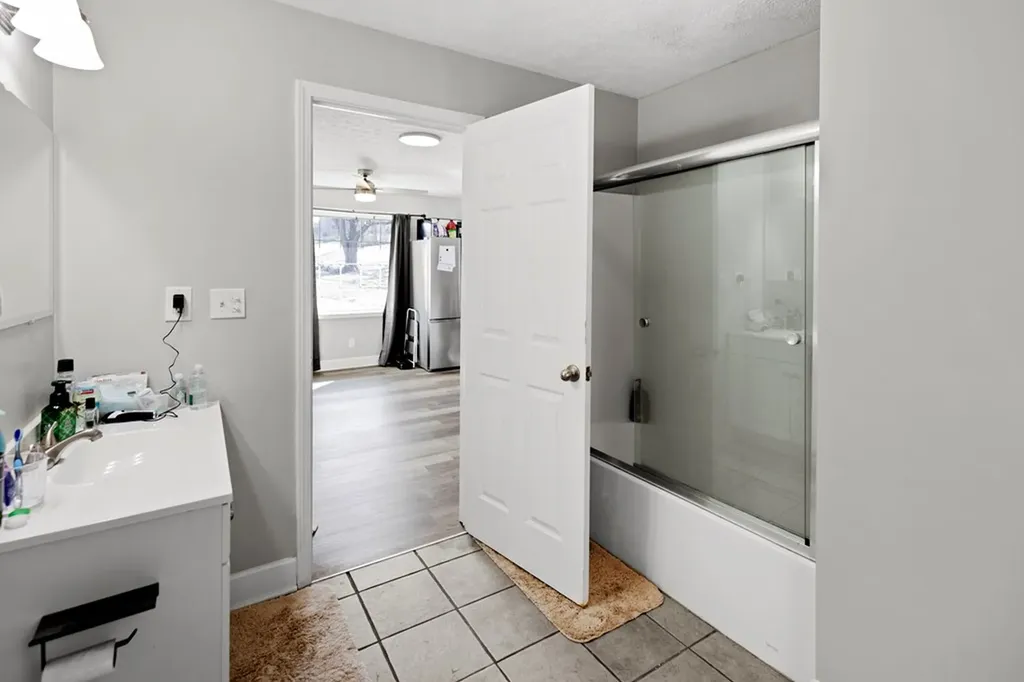 215 Oakwood Sparta TN 38583