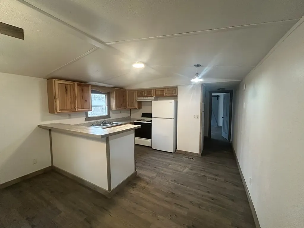 994 Pioneer Road Grimsley TN 38565